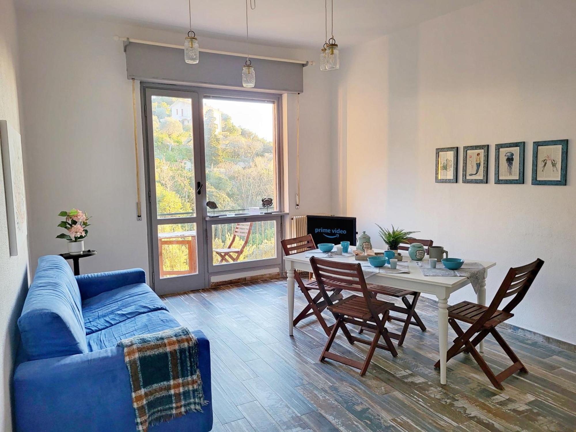 Cavi Sea View Apartment ラヴァーニャ エクステリア 写真